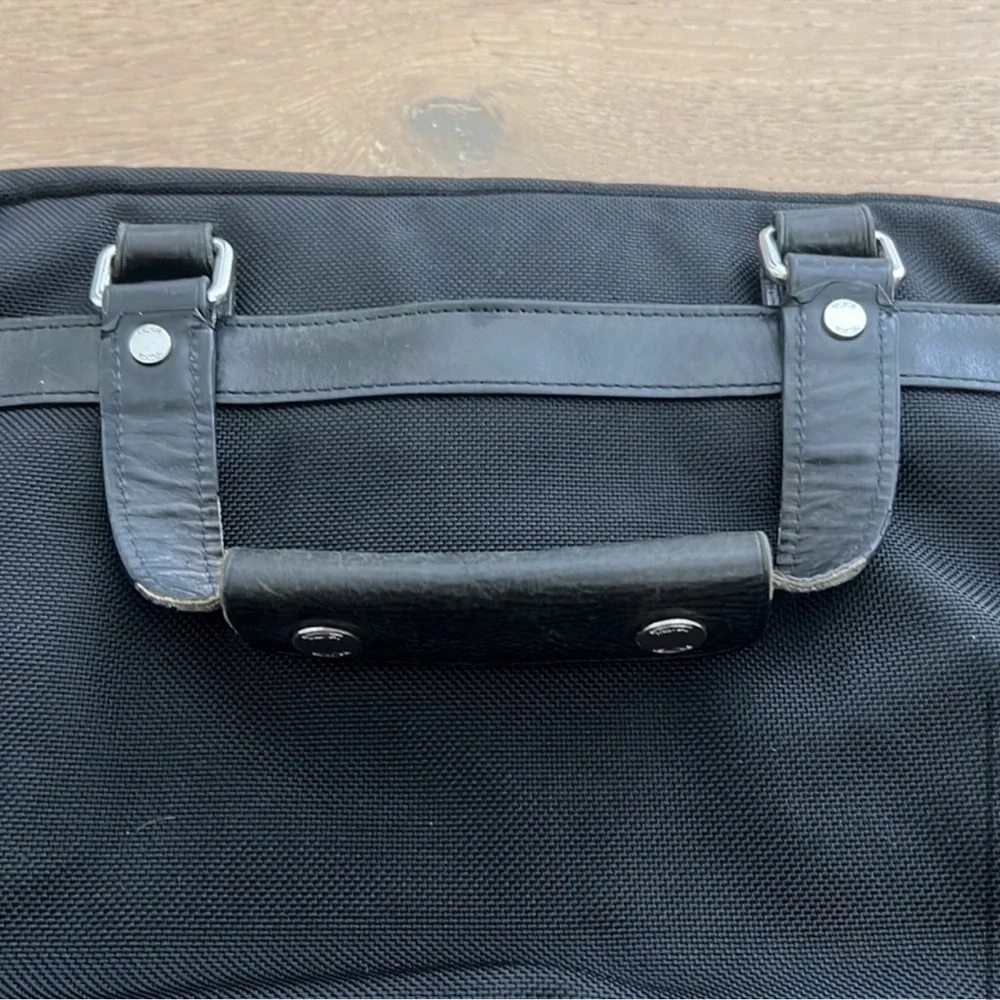 TUMI Townhouse Lonsdale Brief Case Black Men's Shoulder Bag Leather Travel Bag